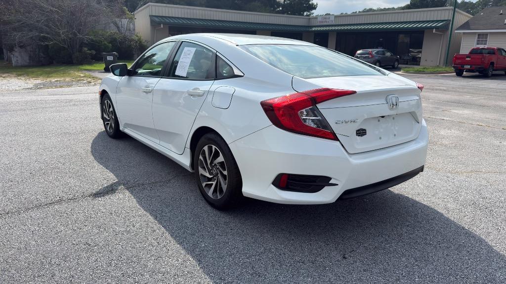 Honda Civic photo 3