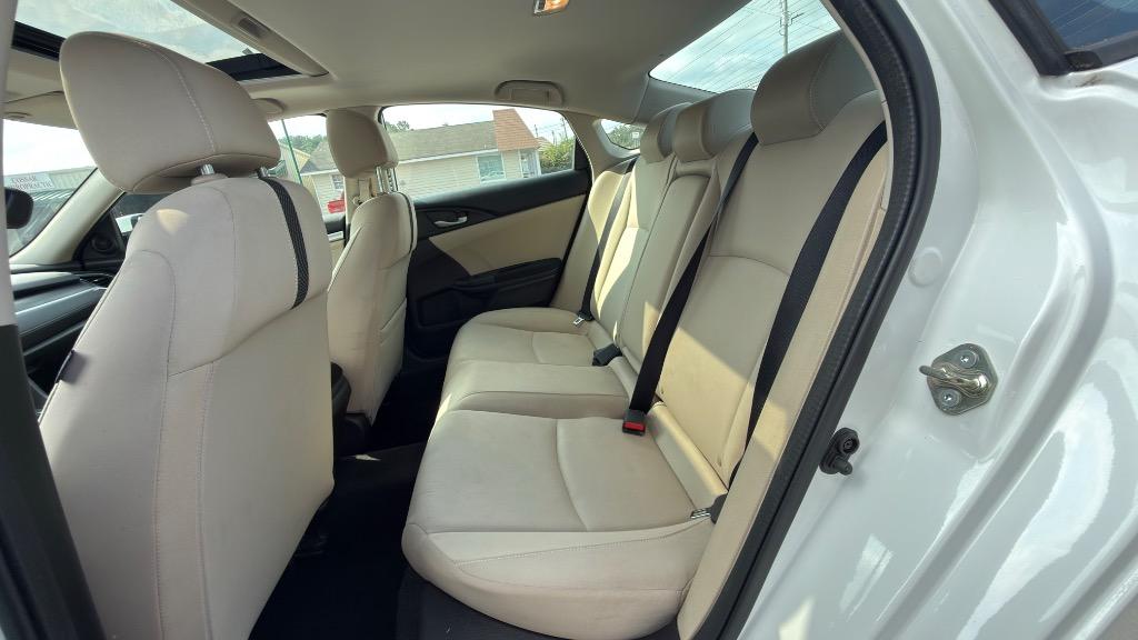 Honda Civic photo 19