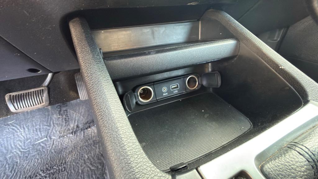 2019 Kia FORTE LXS - Photo 18