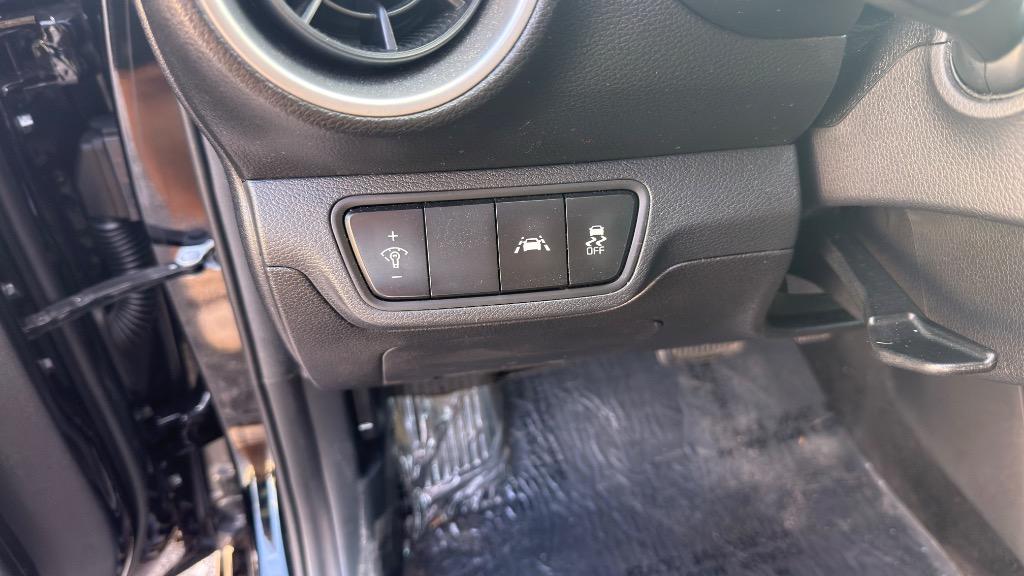 2019 Kia FORTE LXS - Photo 11