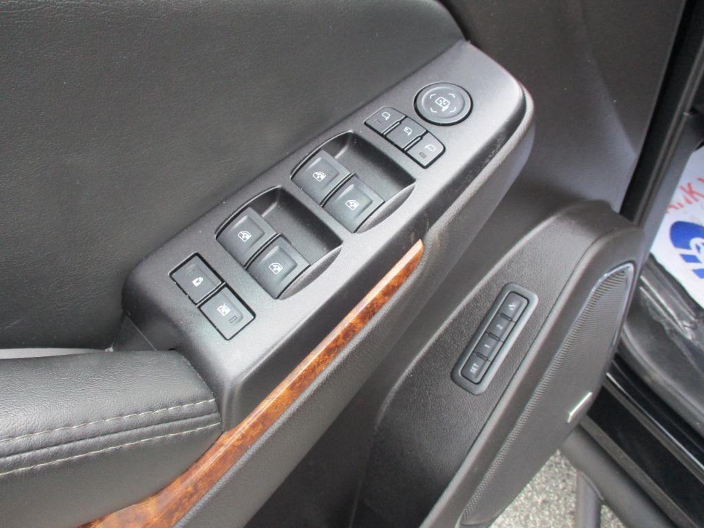 2016 Chevrolet Tahoe LTZ - Photo 11