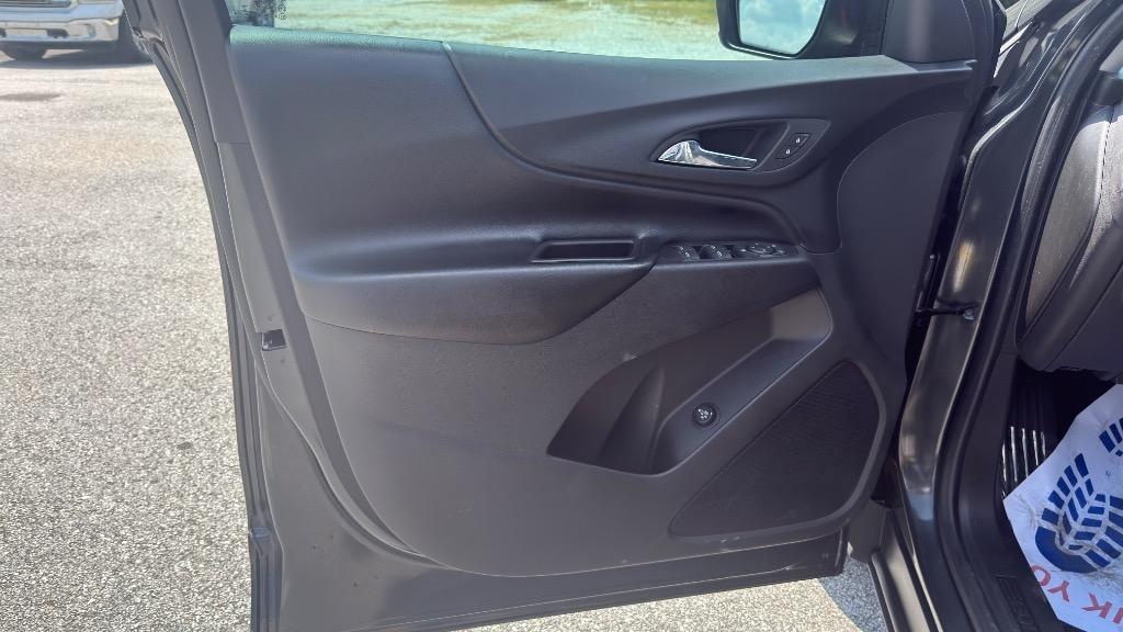 Chevrolet Equinox photo 9
