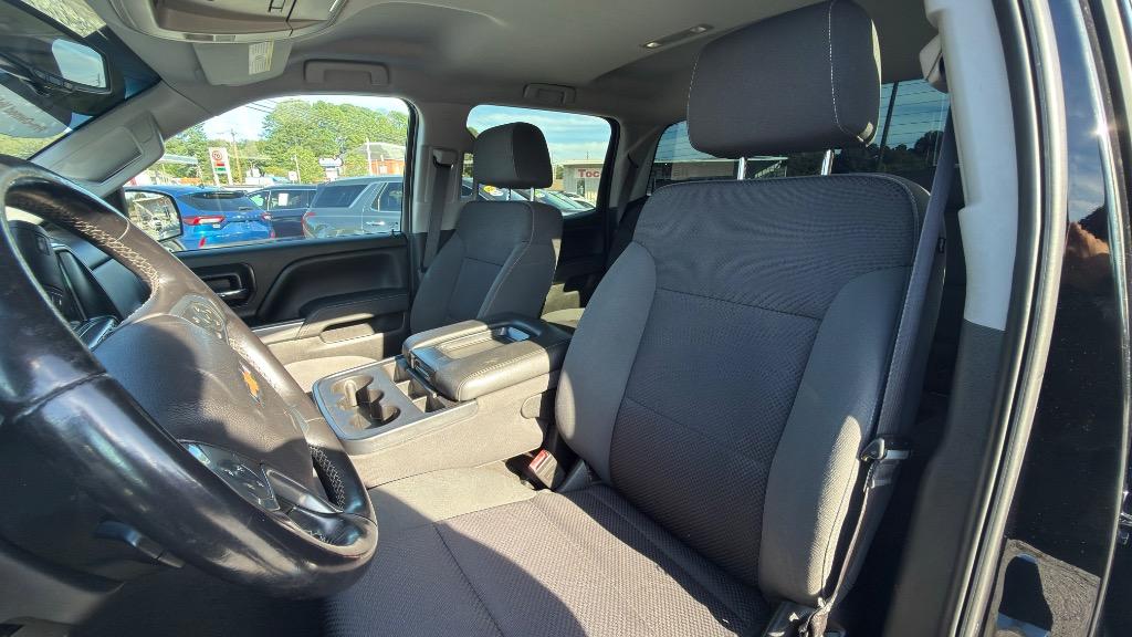 Chevrolet Silverado photo 15