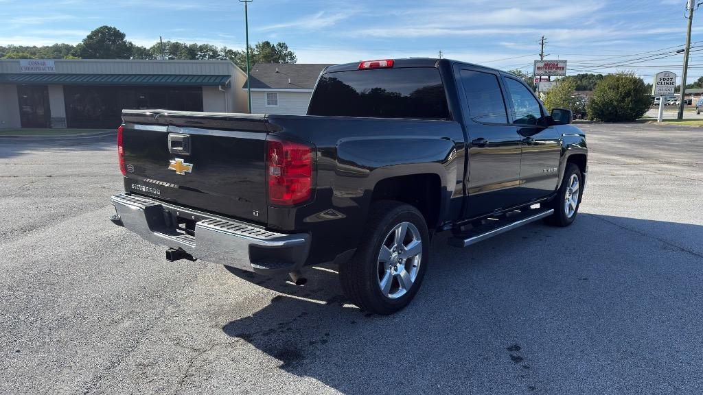 Chevrolet Silverado photo 5