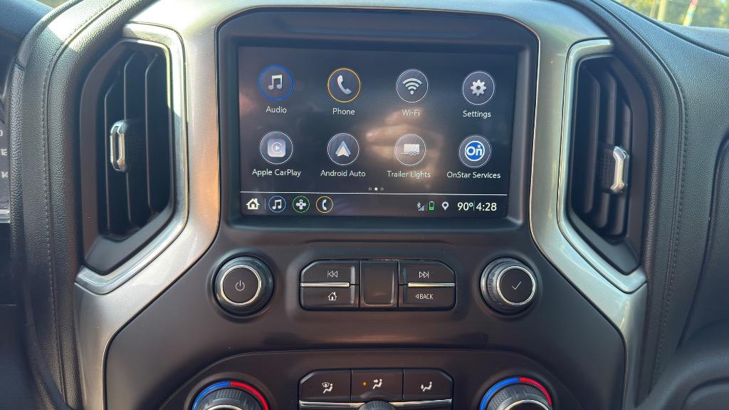 Chevrolet Silverado photo 13