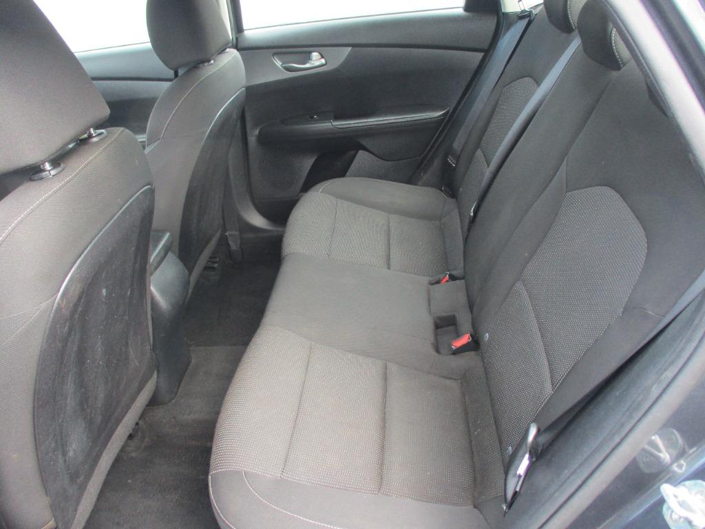 2020 Kia FORTE LXS - Photo 9