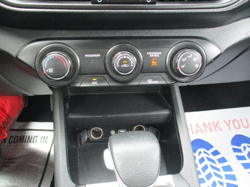 2020 Kia FORTE LXS - Photo 19