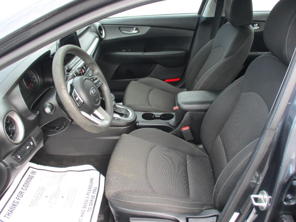 2020 Kia FORTE LXS - Photo 8