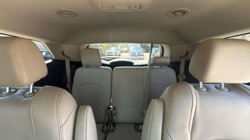 Buick Enclave photo 19