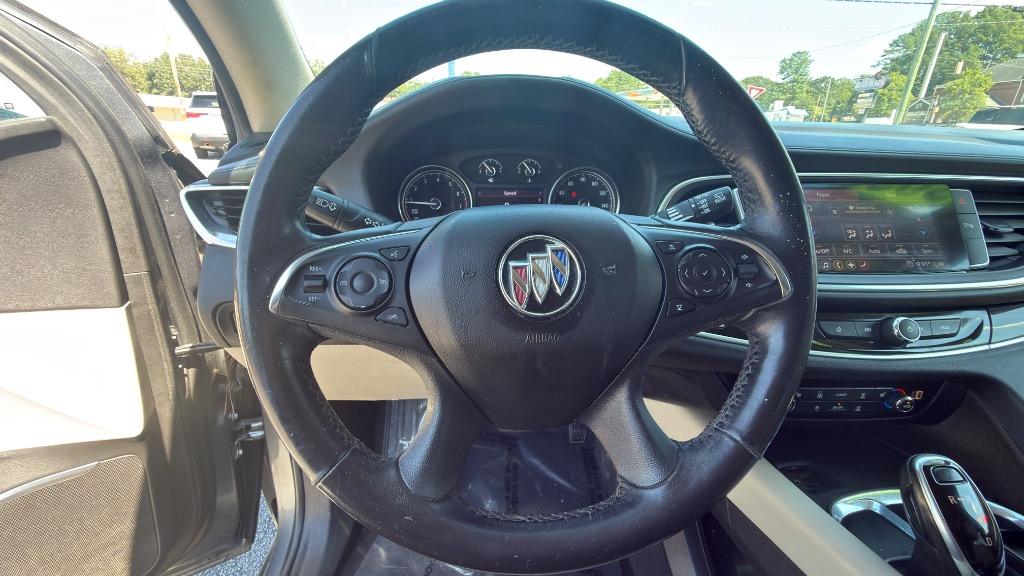 Buick Enclave photo 11