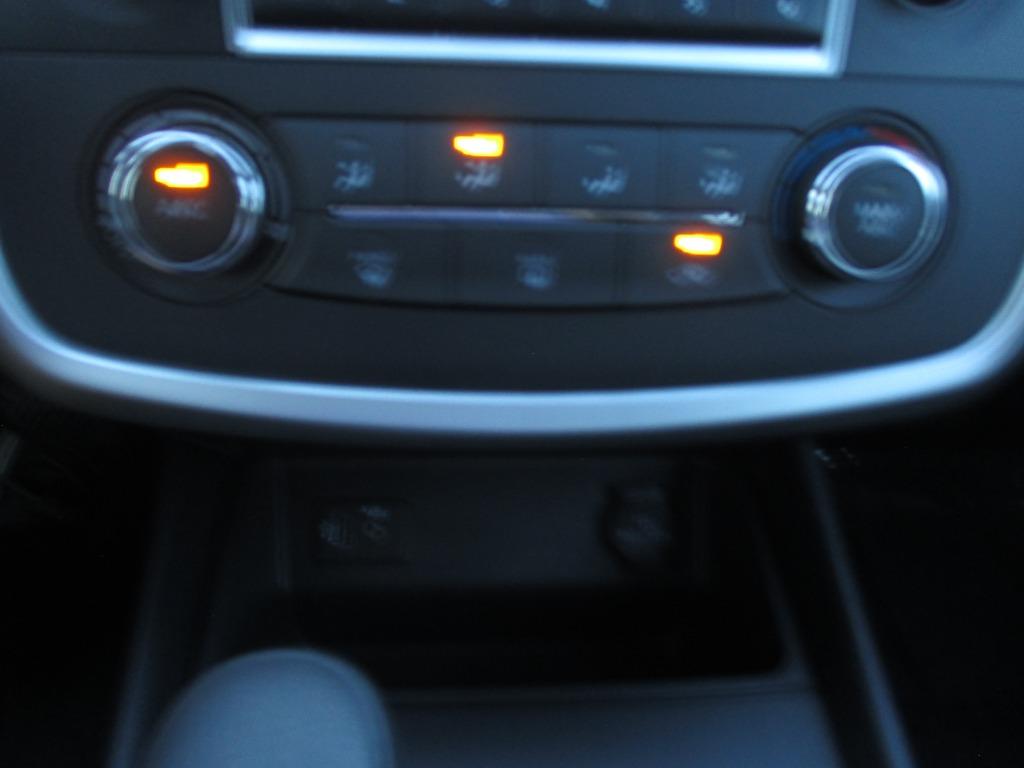 Nissan Altima photo 20