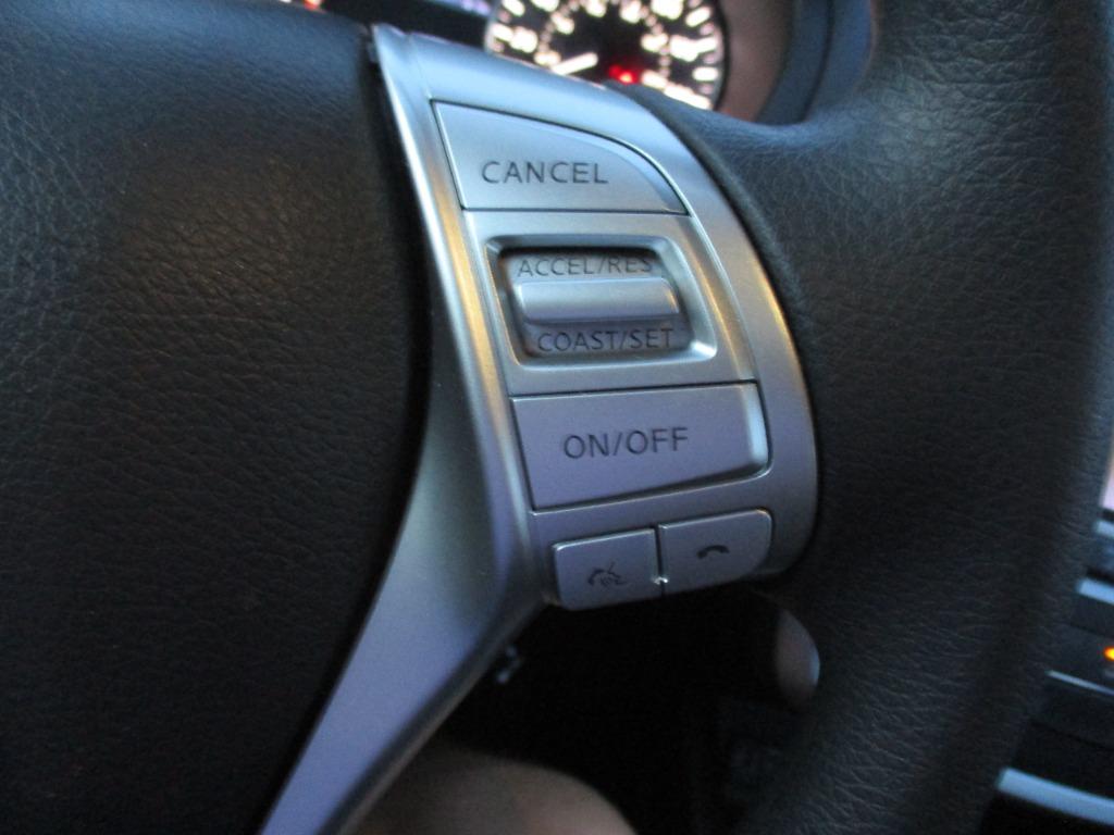 Nissan Altima photo 22