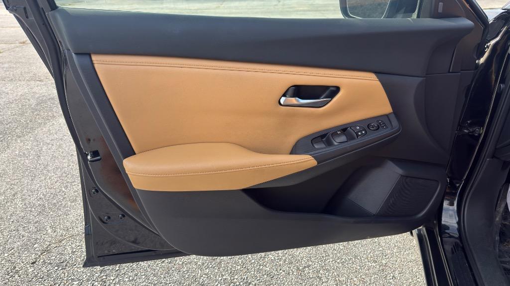 Nissan Sentra photo 9