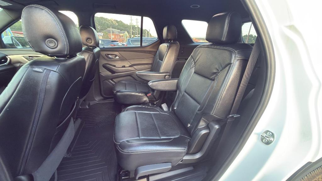 Chevrolet Traverse photo 23