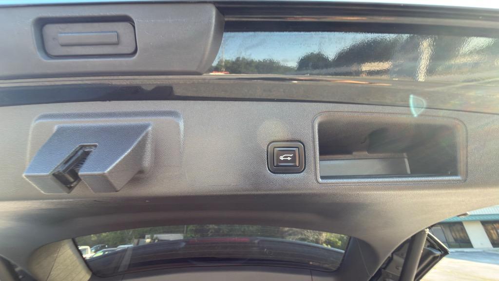 2021 GMC Terrain SLT - Photo 26