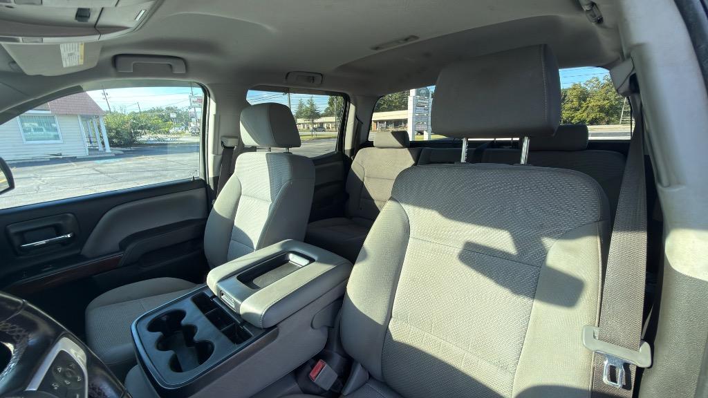 GMC Sierra photo 15