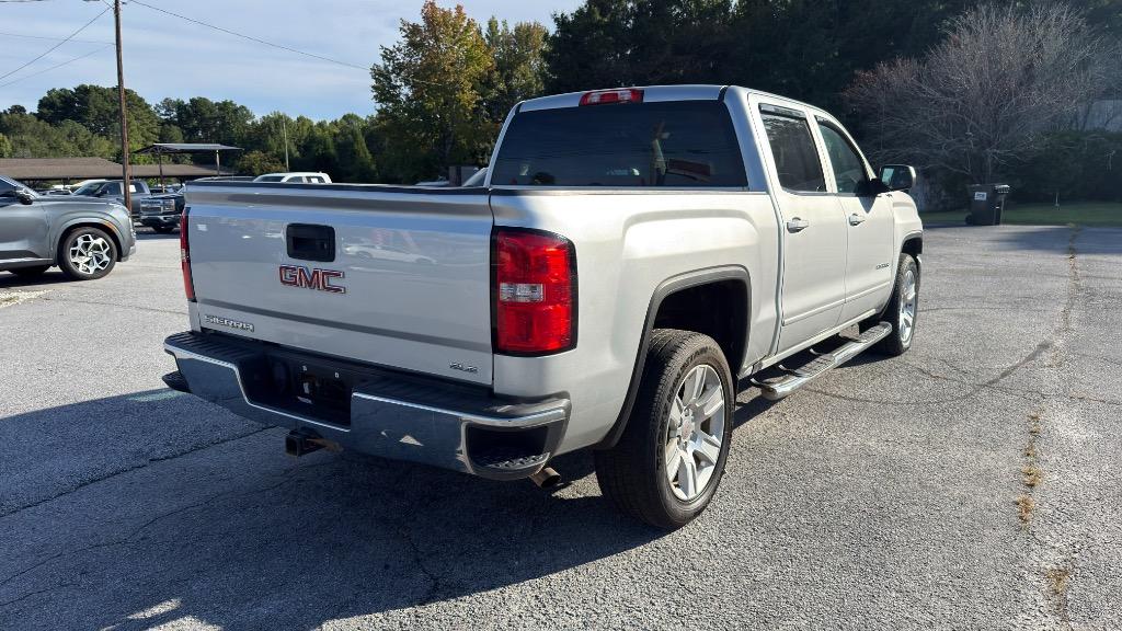 GMC Sierra photo 5