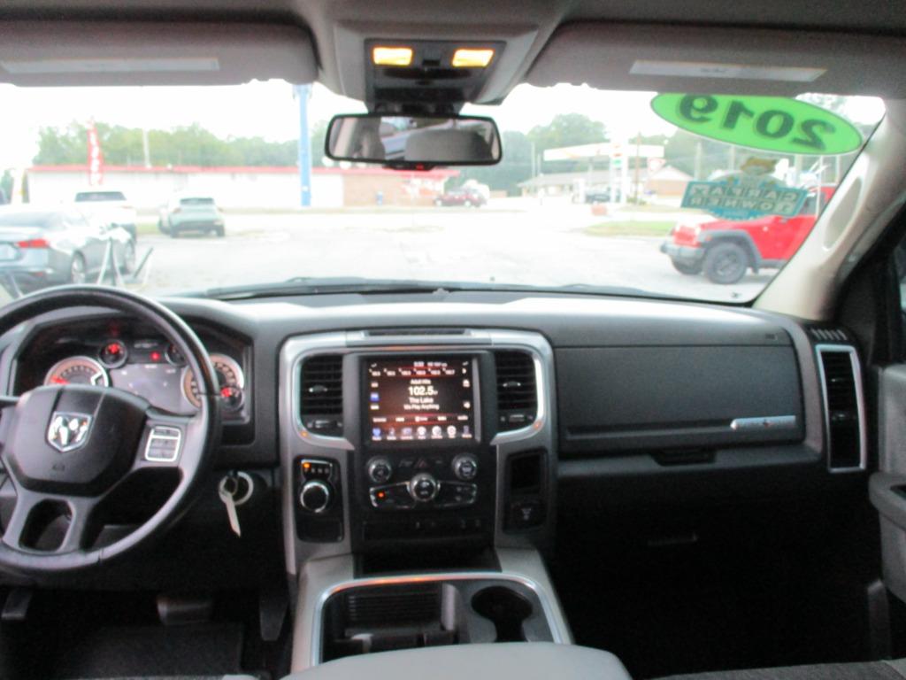 Ram 1500 photo 15