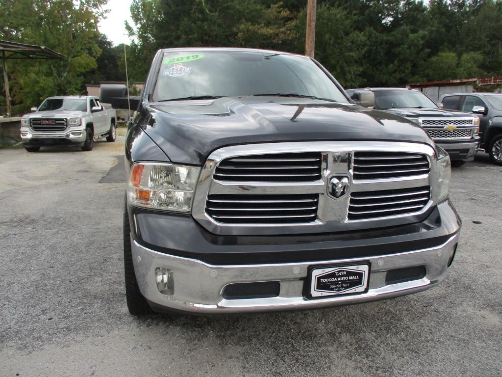 Ram 1500 photo 8
