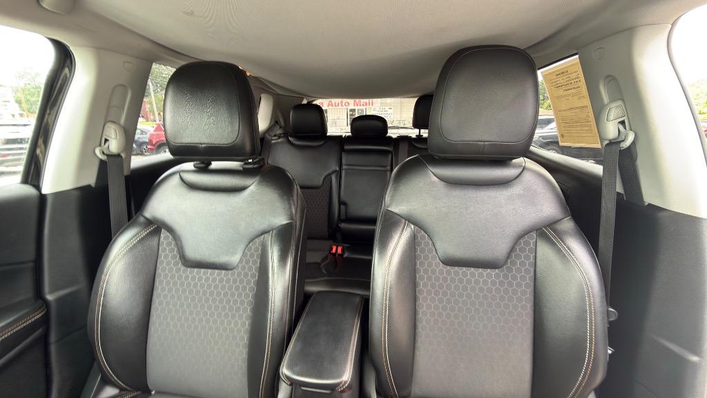 Jeep Compass photo 19