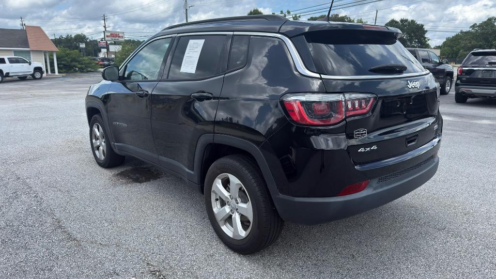 Jeep Compass photo 3