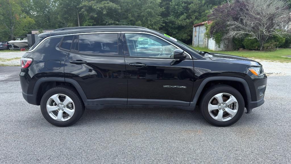Jeep Compass photo 6