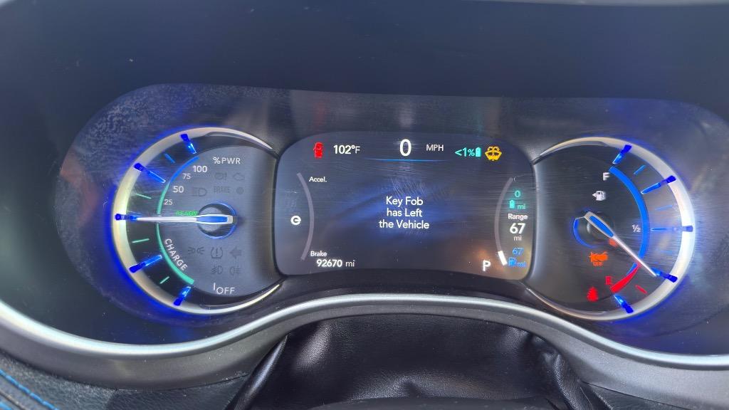 2021 Chrysler Pacifica Hybrid Touring L - Photo 13
