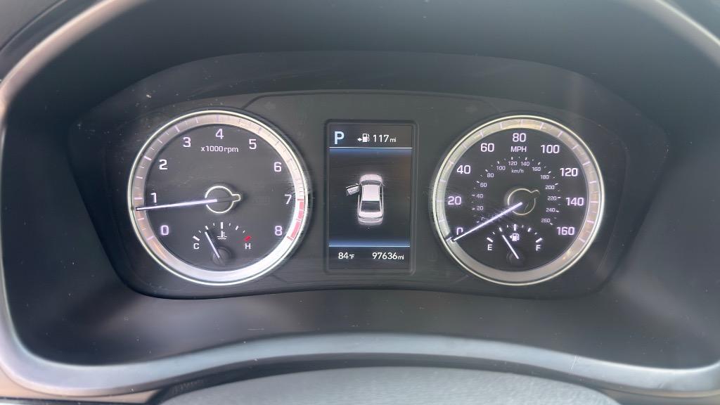 Hyundai Sonata photo 12