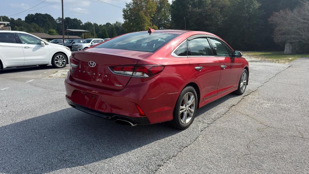 Hyundai Sonata photo 5