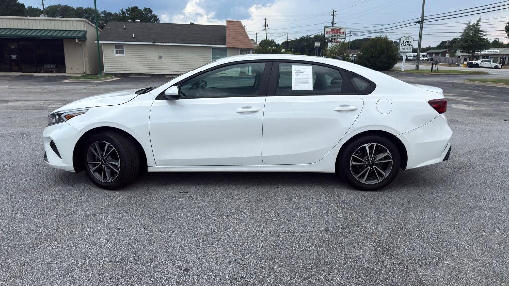Kia Forte photo 2