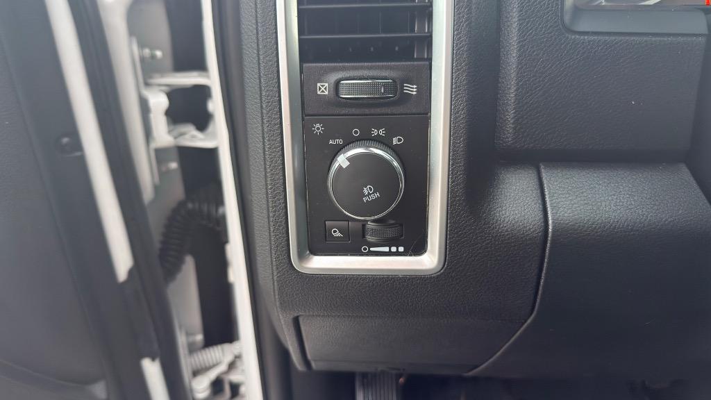 Ram 1500 photo 13