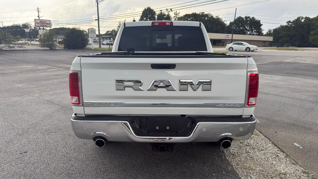 Ram 1500 photo 4