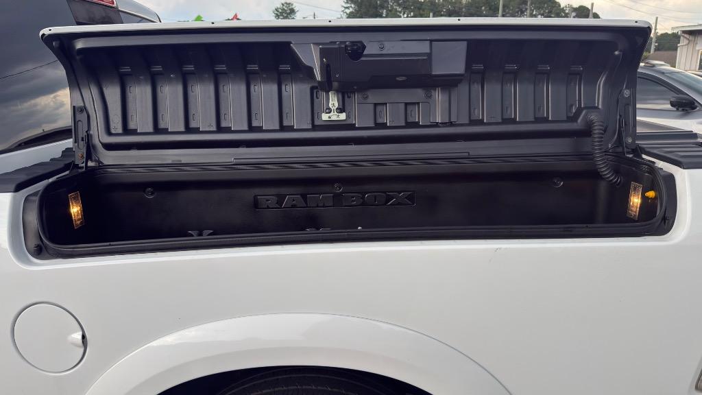 Ram 1500 photo 9
