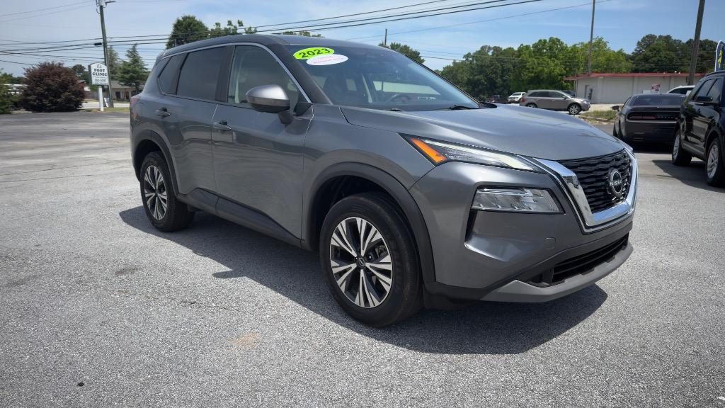 2023 Nissan Rogue SV - Photo 7
