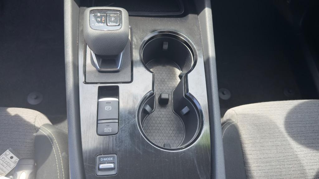 2023 Nissan Rogue SV - Photo 18