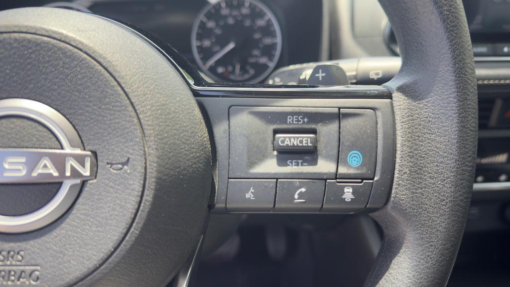 2023 Nissan Rogue SV - Photo 14