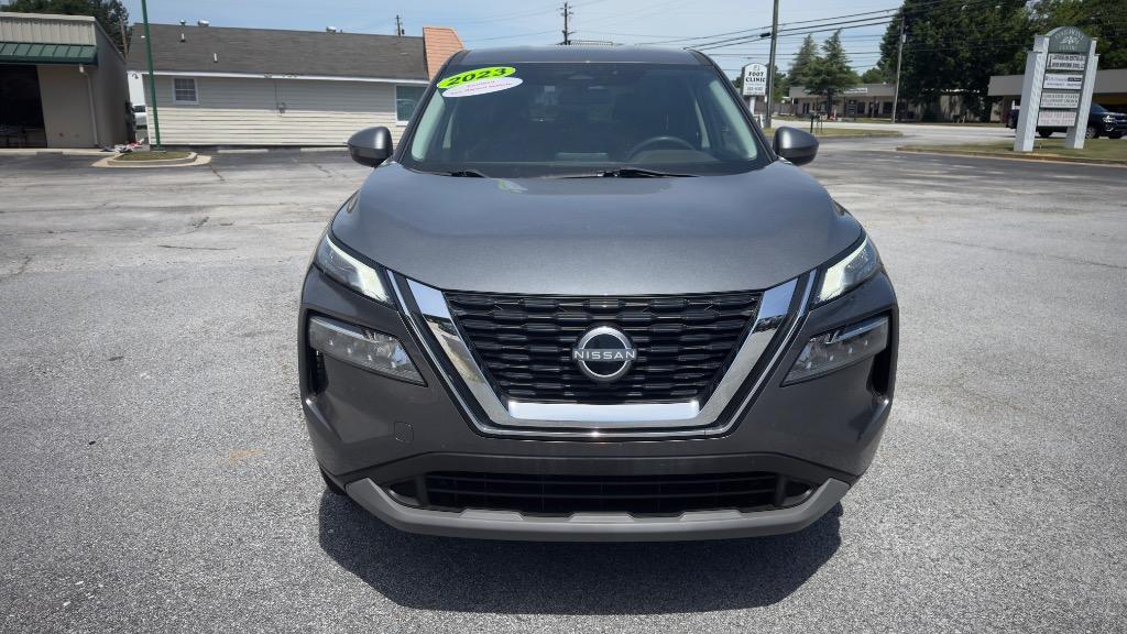 2023 Nissan Rogue SV - Photo 8