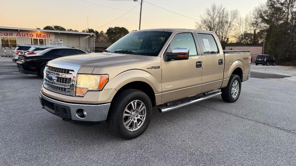 2014 Ford F-150 XLT's photo