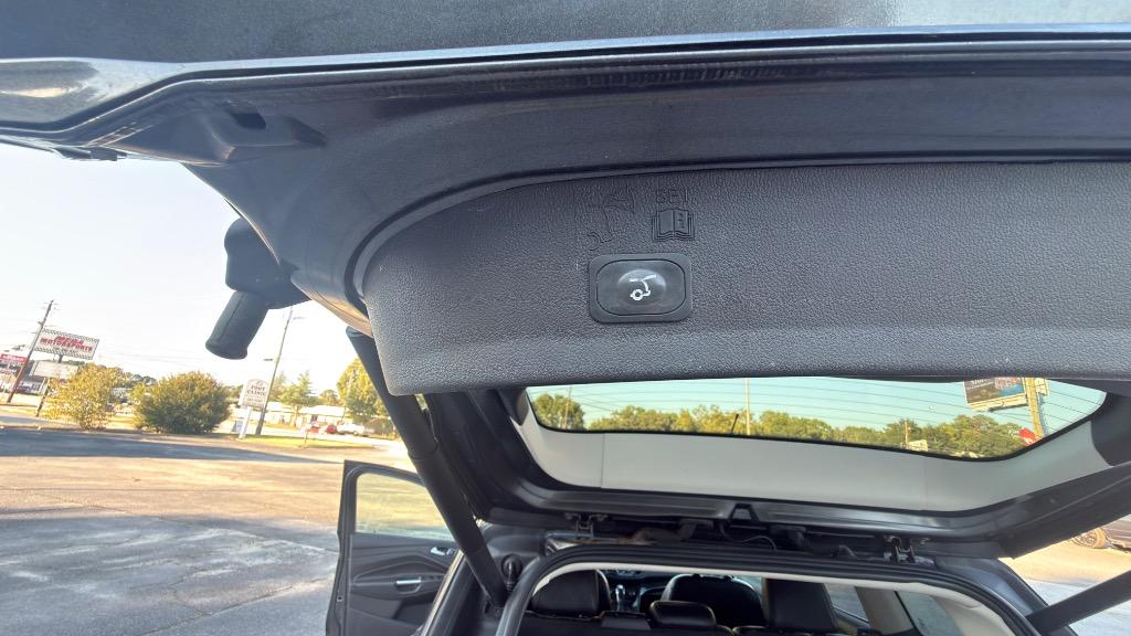 Ford Escape photo 20