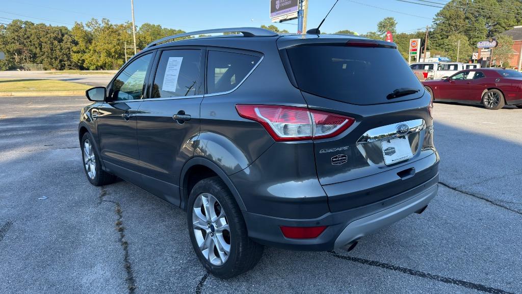 Ford Escape photo 3