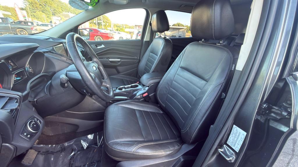 Ford Escape photo 17