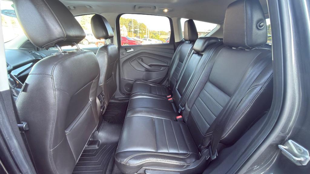 Ford Escape photo 18