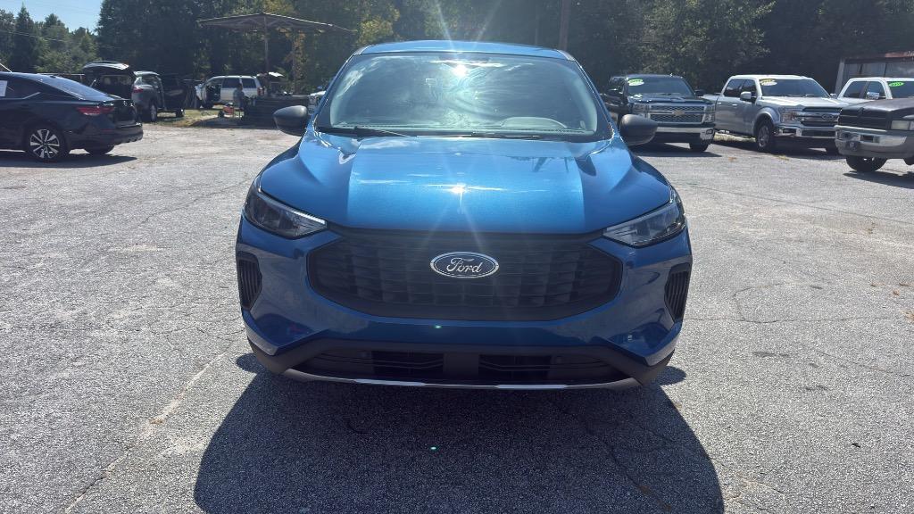 Ford Escape photo 8