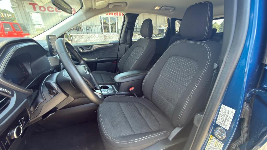 Ford Escape photo 18