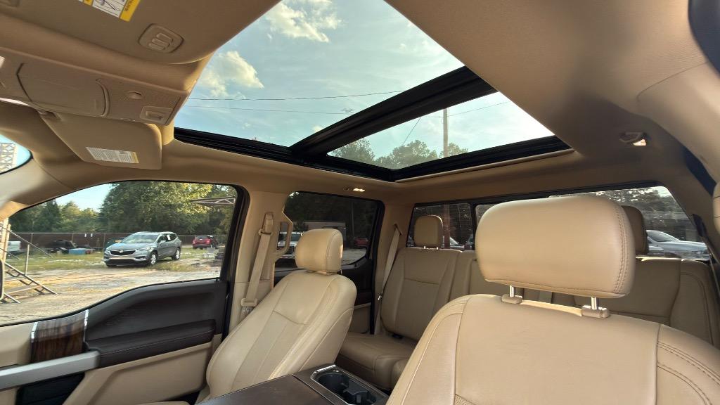 Ford F-150 photo 18