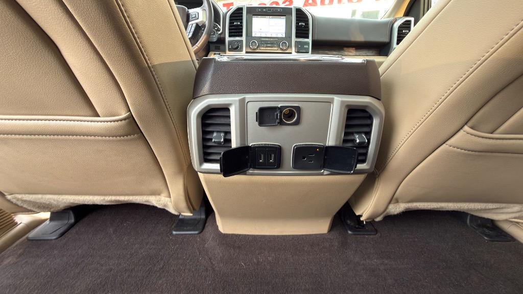 Ford F-150 photo 21